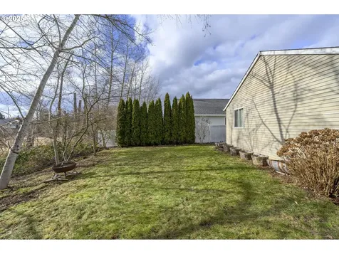 1680 SW Creekside Lane Mcminnville OR 97128