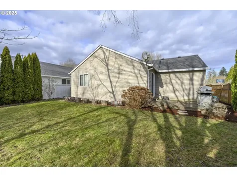 1680 SW Creekside Lane Mcminnville OR 97128