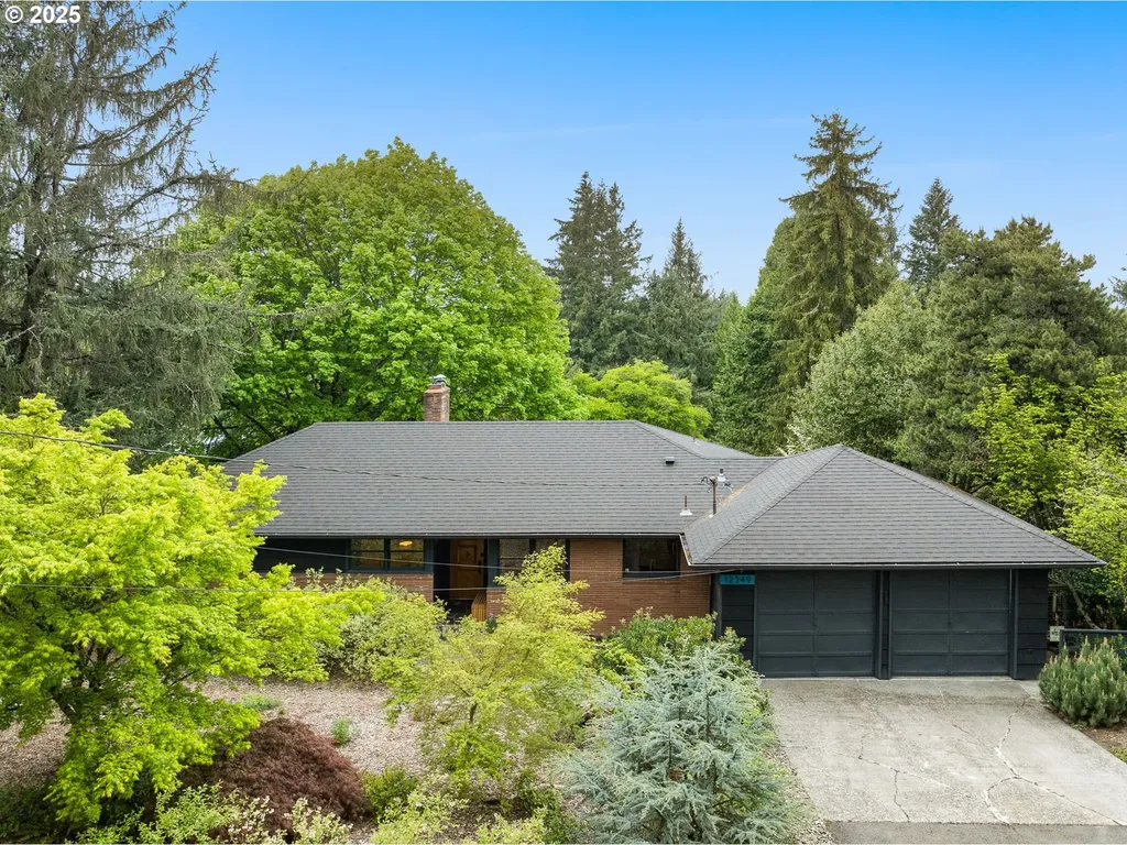 12349 SE Knapp Street Portland OR 97236