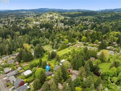 12349 SE Knapp Street Portland OR 97236