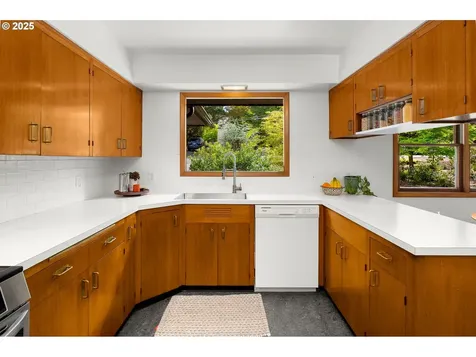 12349 SE Knapp Street Portland OR 97236