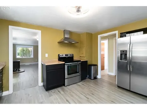 546 4th Avenue SW Castle Rock WA 98611