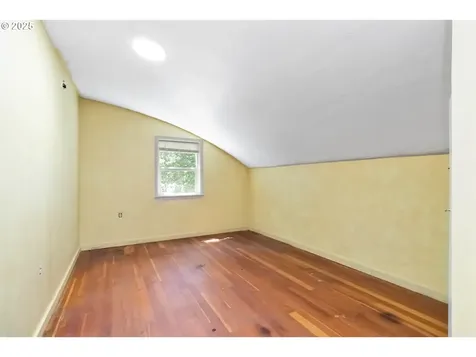546 4th Avenue SW Castle Rock WA 98611