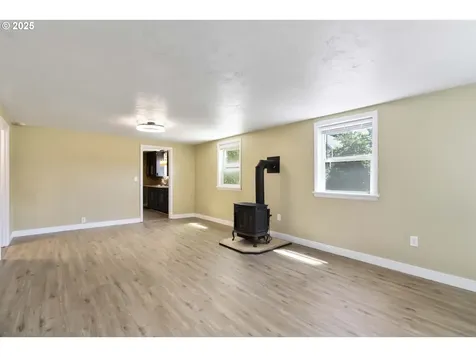 546 4th Avenue SW Castle Rock WA 98611