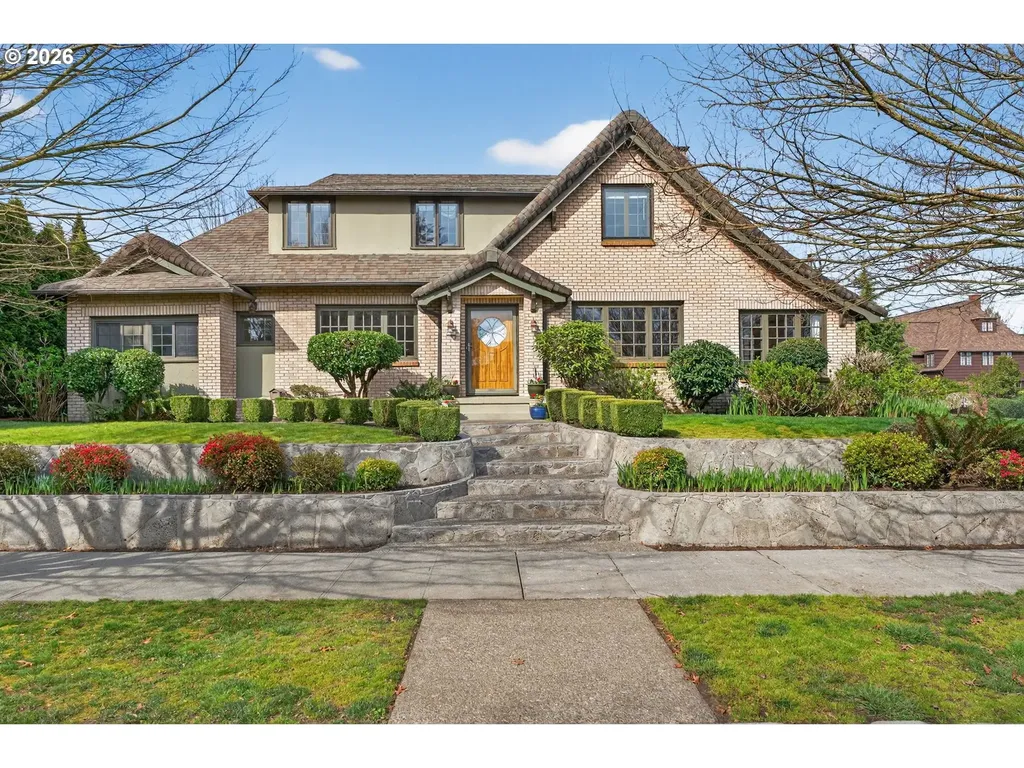 6971 N Vincent Avenue Portland OR 97217