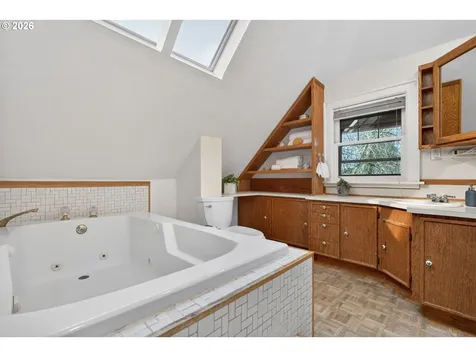 6971 N Vincent Avenue Portland OR 97217