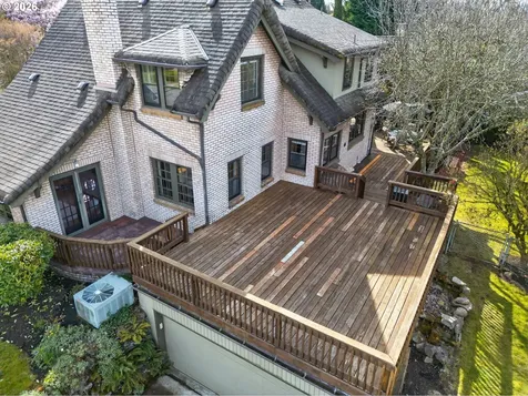 6971 N Vincent Avenue Portland OR 97217