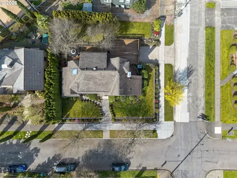 6971 N Vincent Avenue Portland OR 97217