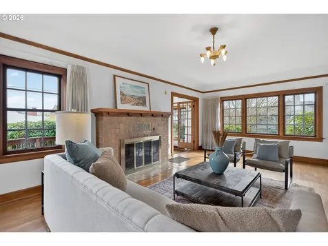 6971 N Vincent Avenue Portland OR 97217