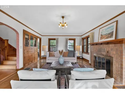 6971 N Vincent Avenue Portland OR 97217