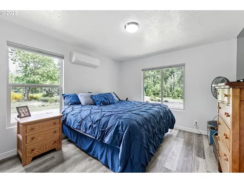1442 Territorial Highway Cottage Grove OR 97424