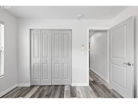 1442 Territorial Highway Cottage Grove OR 97424