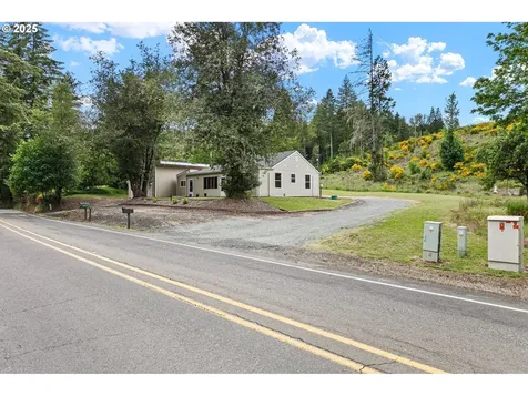 1442 Territorial Highway Cottage Grove OR 97424