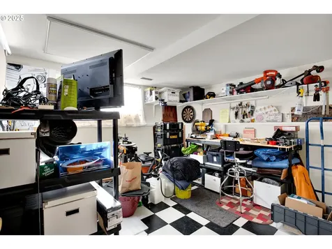 275 SW Towle Avenue Gresham OR 97080