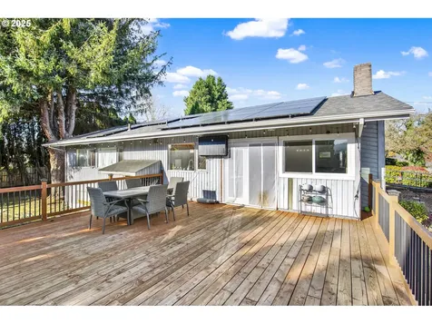 275 SW Towle Avenue Gresham OR 97080