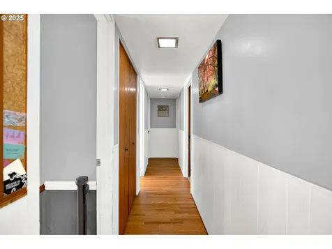 275 SW Towle Avenue Gresham OR 97080