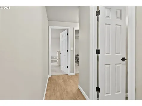 1485 Luella Street Eugene OR 97401