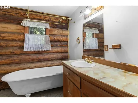 40510 SE Cedar Creek Road Sandy OR 97055