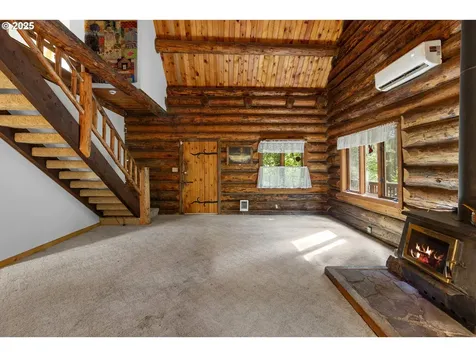40510 SE Cedar Creek Road Sandy OR 97055