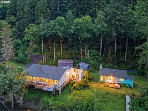 9959 Sweet Creek Road Mapleton OR 97453