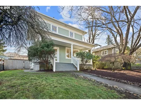 7614 SE Taylor Street Portland OR 97215