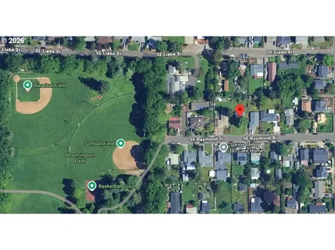 10257 SE Raymond Street Portland OR 97266