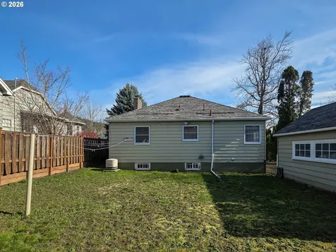 2359 SE 59th Avenue Portland OR 97215
