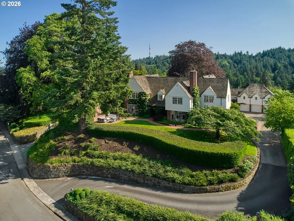 1840 SW Hawthorne Terrace Portland OR 97201