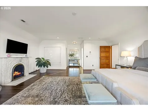 1840 SW Hawthorne Terrace Portland OR 97201