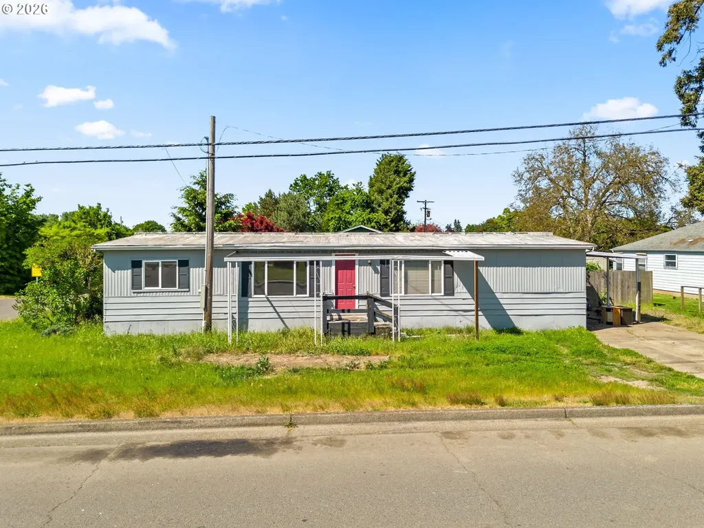 1596 W 10th Avenue Junction City OR 97448