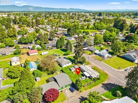 1596 W 10th Avenue Junction City OR 97448