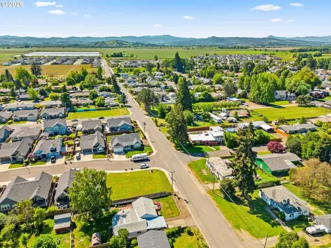 1596 W 10th Avenue Junction City OR 97448