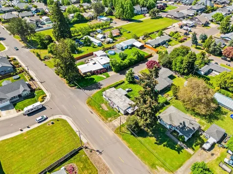 1596 W 10th Avenue Junction City OR 97448