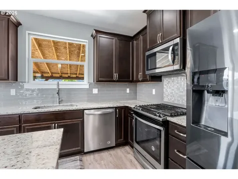 3150 Ponderosa Road Hood River OR 97031