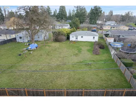 930 1st Street Springfield OR 97477