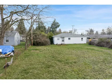 930 1st Street Springfield OR 97477
