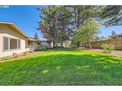 15724 NE Schuyler Street Portland OR 97230