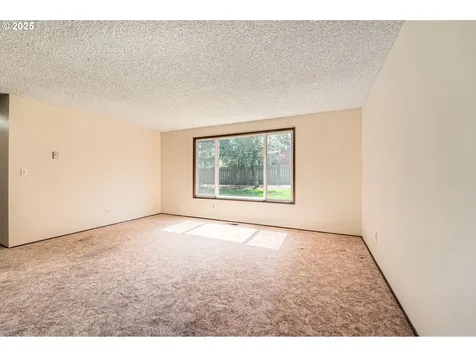 15724 NE Schuyler Street Portland OR 97230