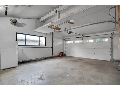 965 Cornell Avenue Gladstone OR 97027