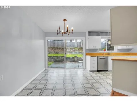 965 Cornell Avenue Gladstone OR 97027