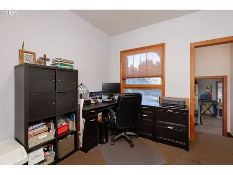 1300 Indian Creek Road Hood River OR 97031