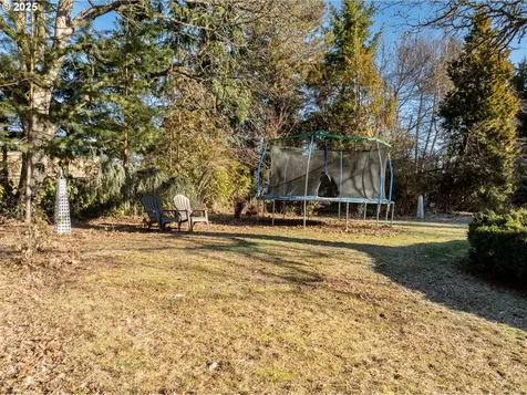 1300 Indian Creek Road Hood River OR 97031