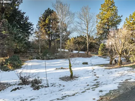 1300 Indian Creek Road Hood River OR 97031