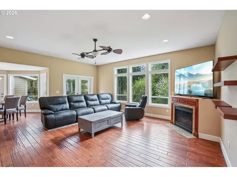 31415 NE 74th Avenue La Center WA 98629