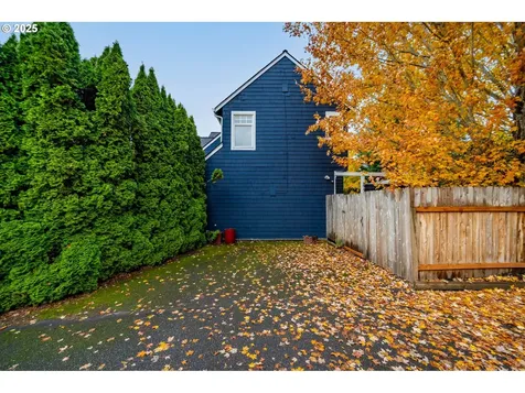9407 NW 28th Court Vancouver WA 98665
