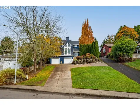 9407 NW 28th Court Vancouver WA 98665