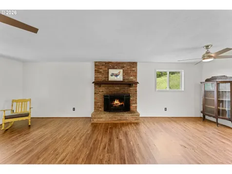 24215 NE Happy Hill Lane Newberg OR 97132