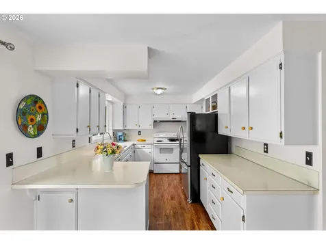 24215 NE Happy Hill Lane Newberg OR 97132