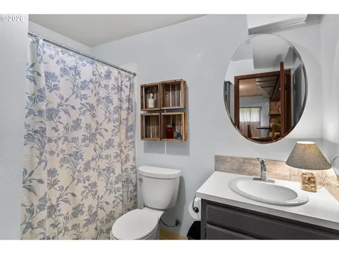 24215 NE Happy Hill Lane Newberg OR 97132