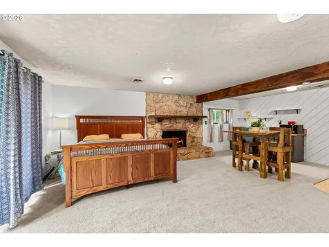 24215 NE Happy Hill Lane Newberg OR 97132